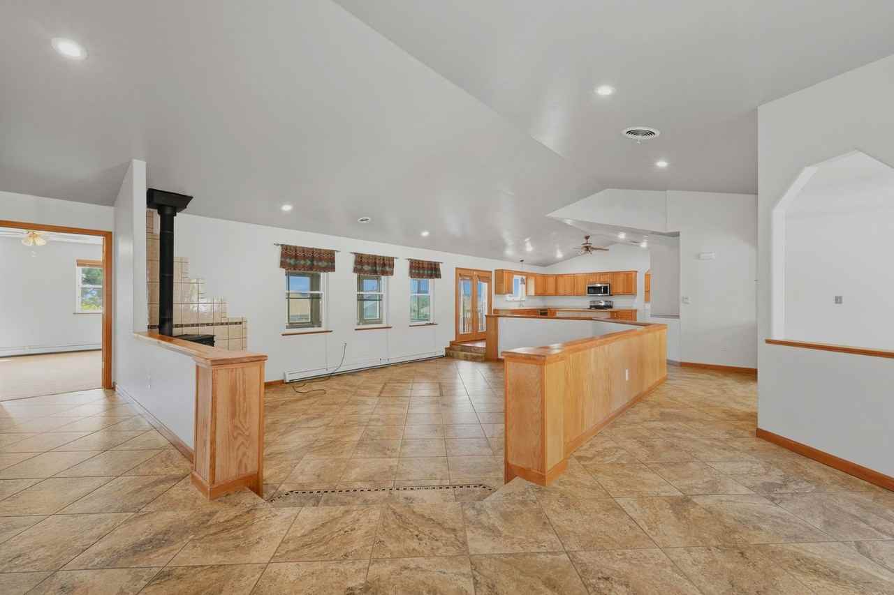 2605 Desperado Dr - Photo 2 of 42