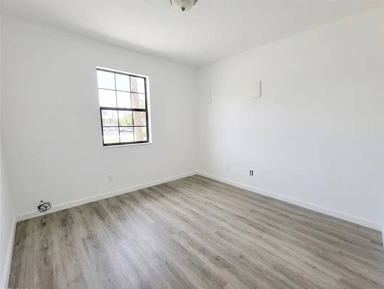 11535 Chapman Ave - Photo 3 of 10