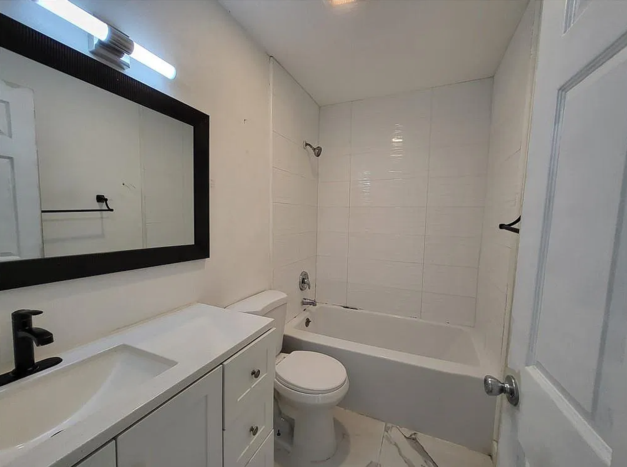 11535 Chapman Ave - Photo 4 of 10
