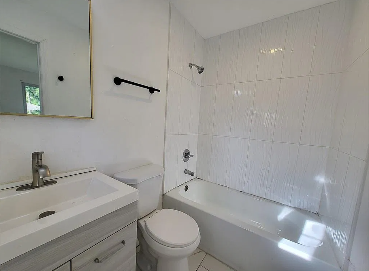 11535 Chapman Ave - Photo 5 of 10