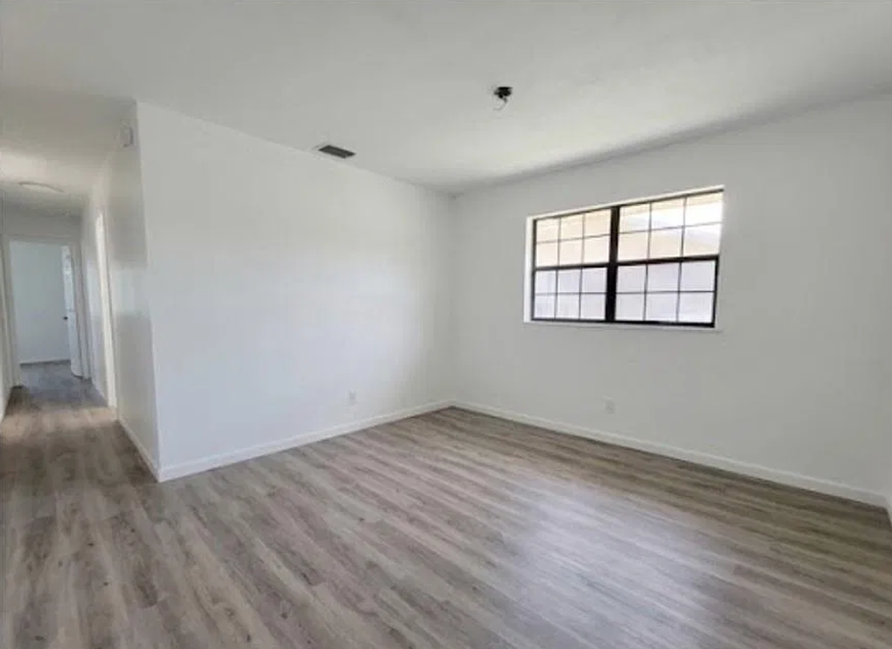 11535 Chapman Ave - Photo 7 of 10