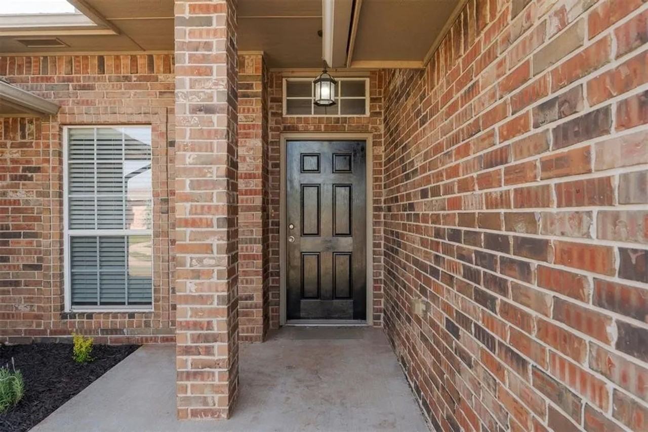 16428 Village Common Dr - Photo 2 of 26