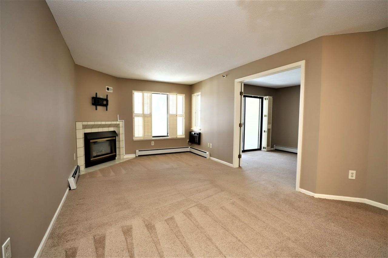 7635 Edinborough Way - Photo 6 of 23