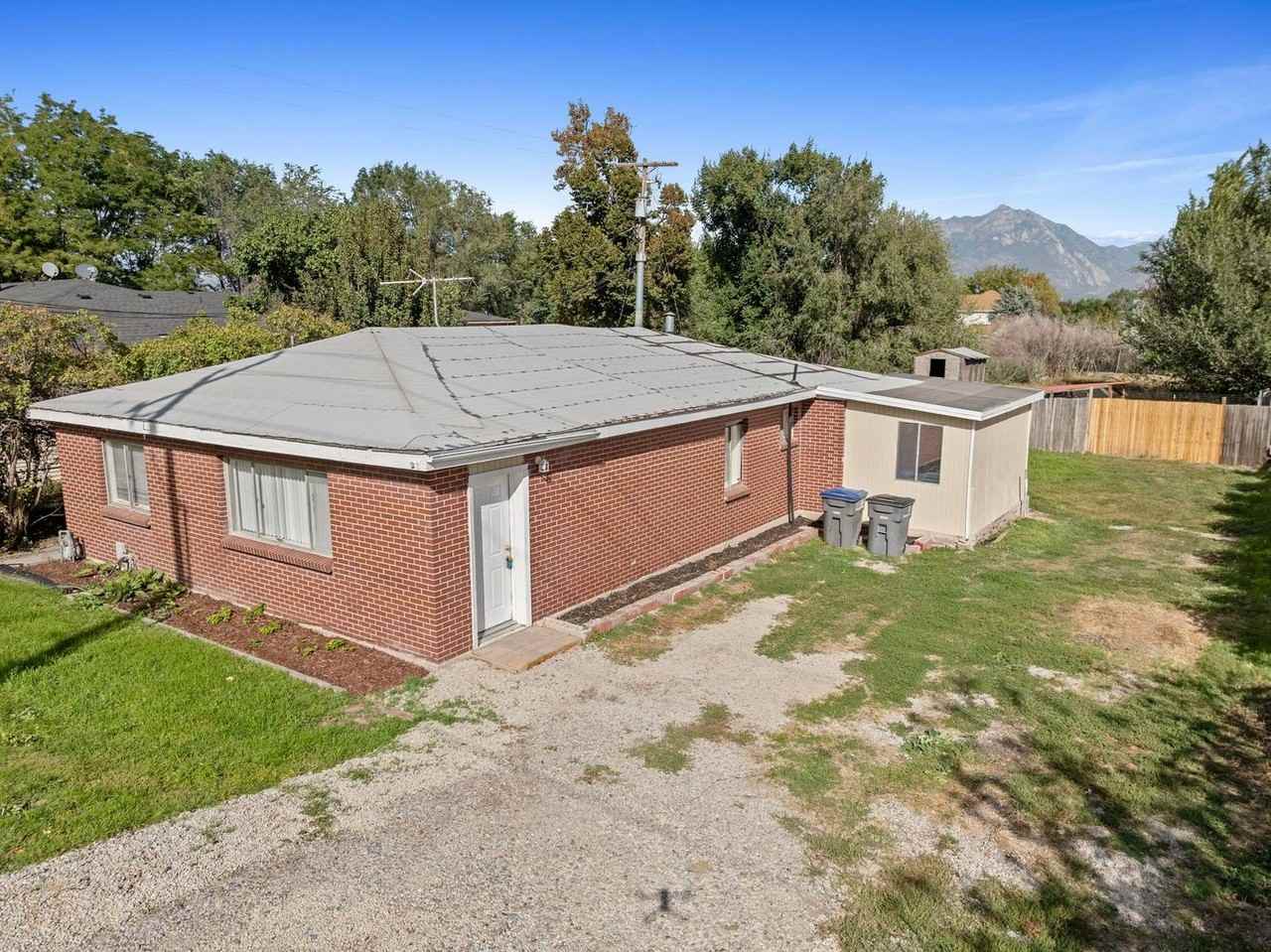 10689 S 2200 W - Photo 2 of 15