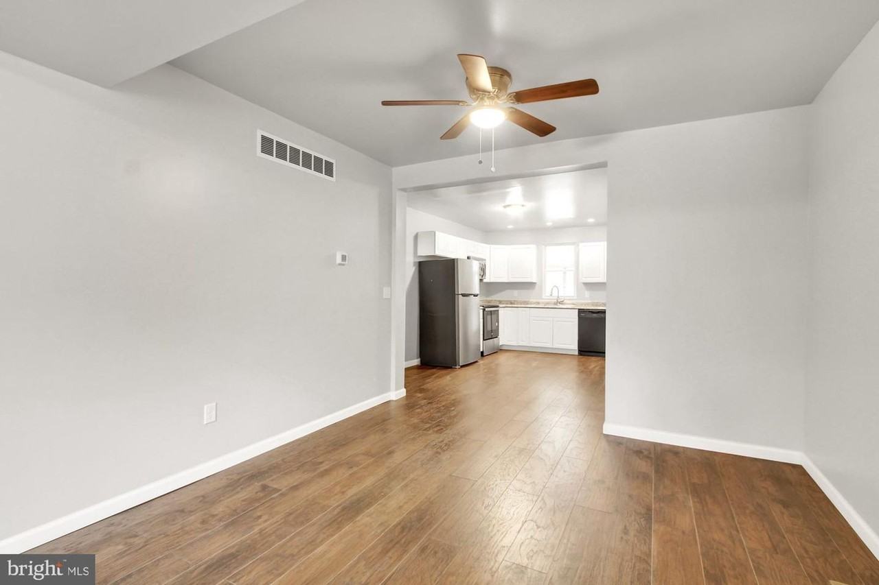 125 S York St - Photo 6 of 19