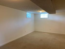 featured image of 332 Breezewood Dr