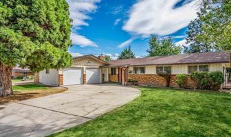 featured image of 735 W Carlton Ave