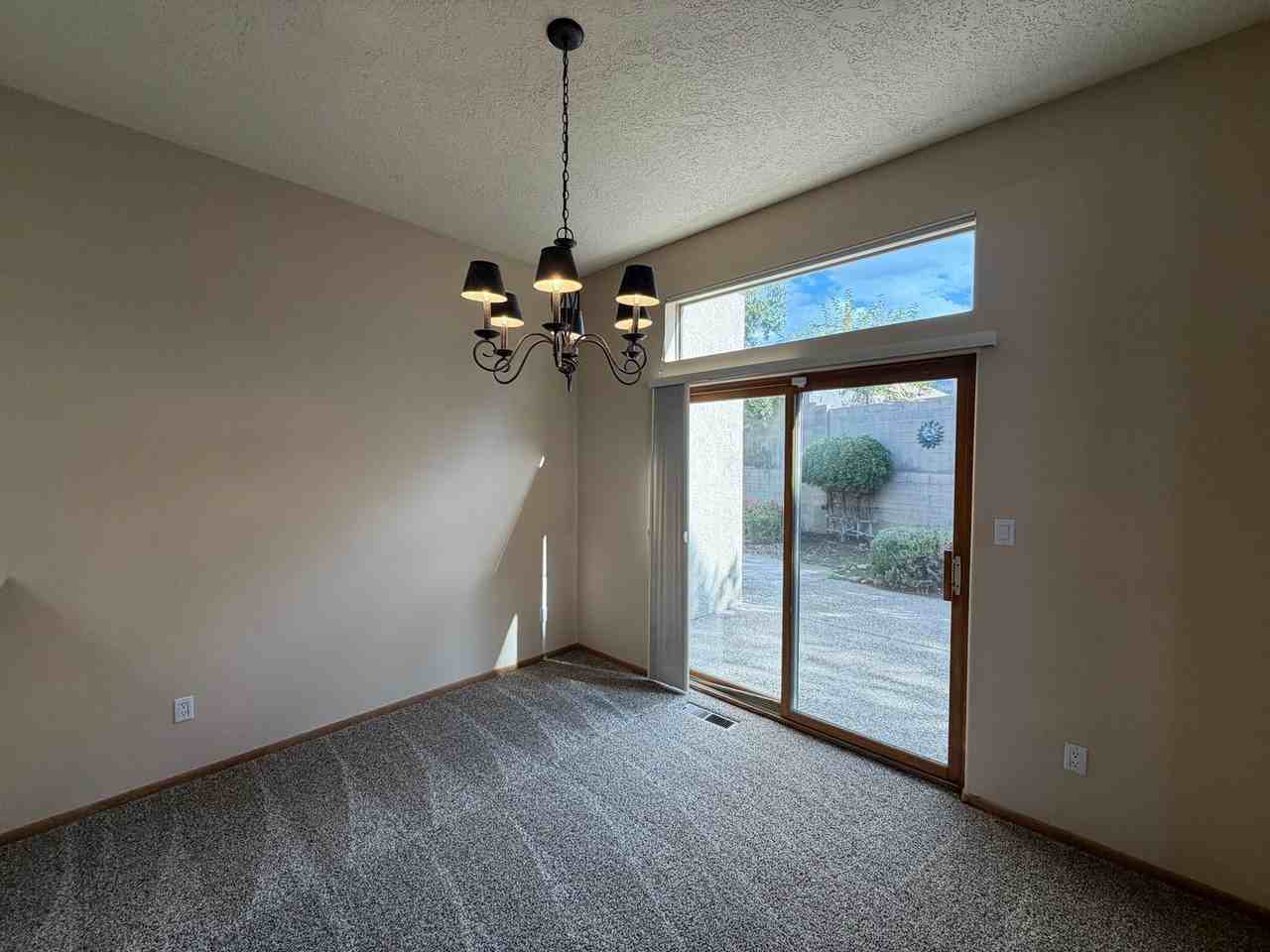 12606 Colony Pl Ne - Photo 7 of 33