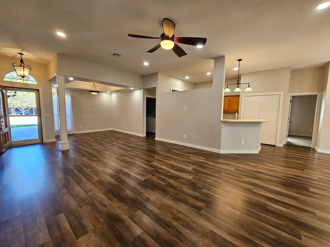 2504 Weymouth Pl - Photo 2 of 28