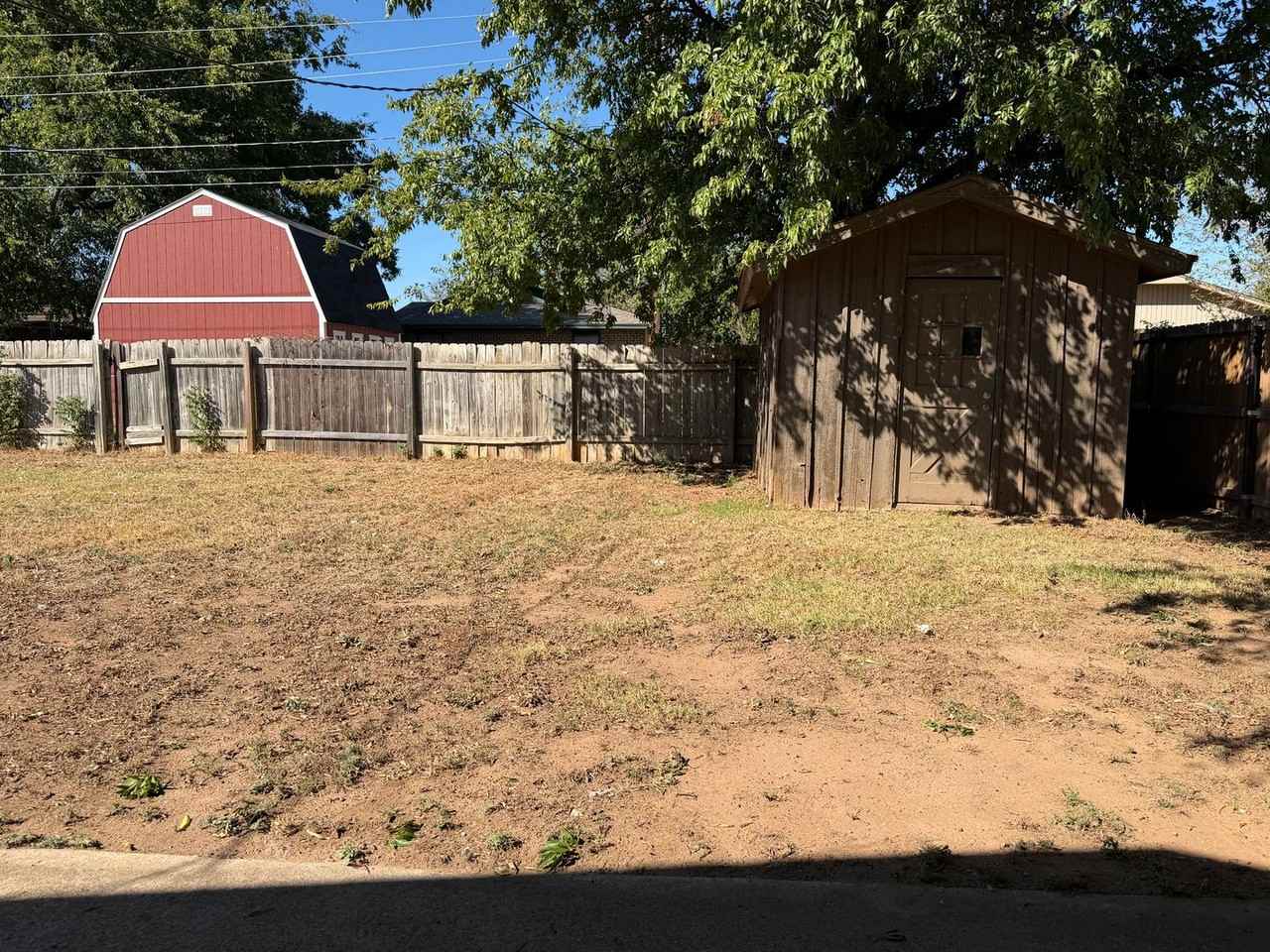 1011 Se Alta Ln - Photo 2 of 7