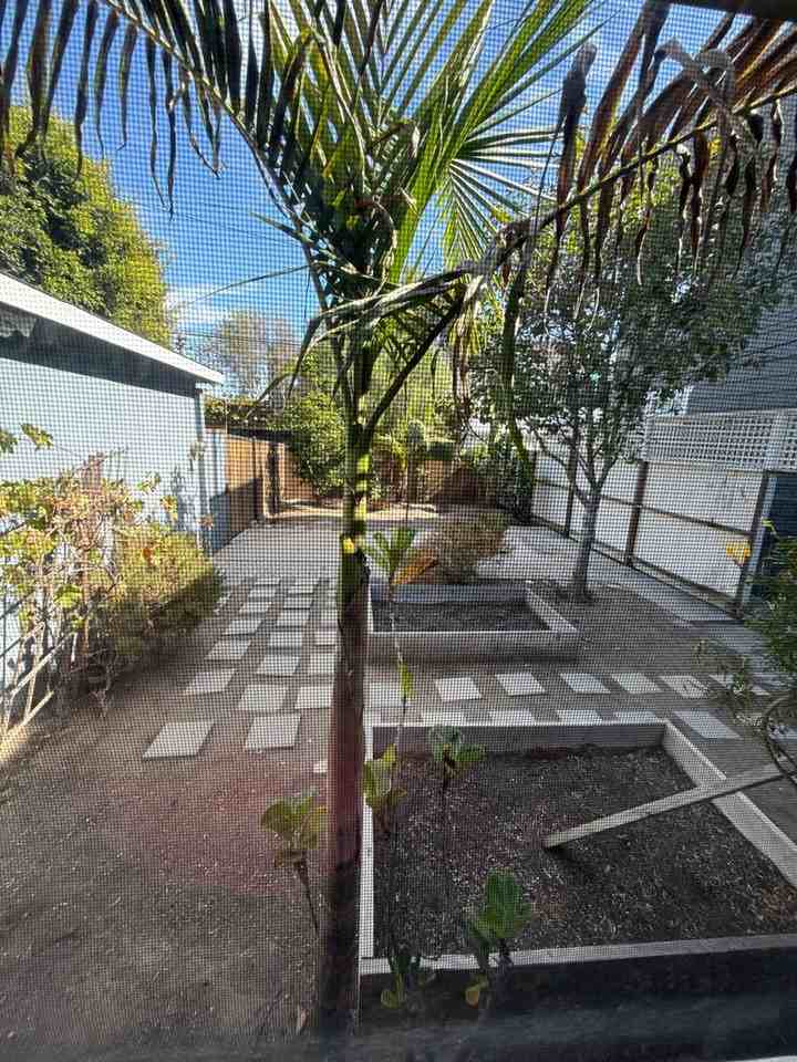 912 Marco Pl - Photo 7 of 9