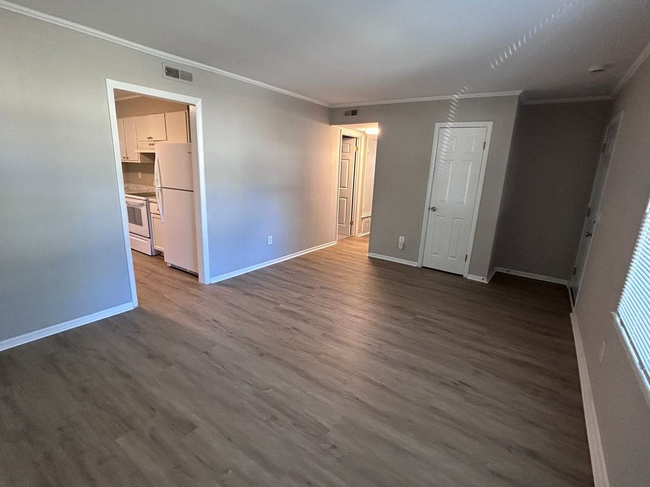 1702 Gavin Dr - Photo 7 of 25
