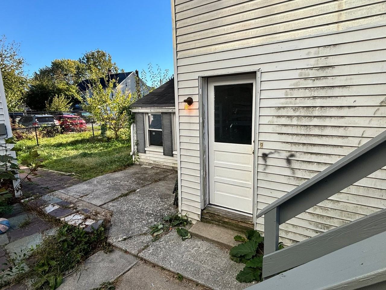 19 Mulberry St - Photo 3 of 28