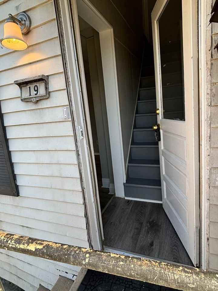 19 Mulberry St - Photo 7 of 28
