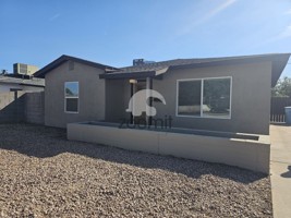 featured image of 1705 W Montecito Ave