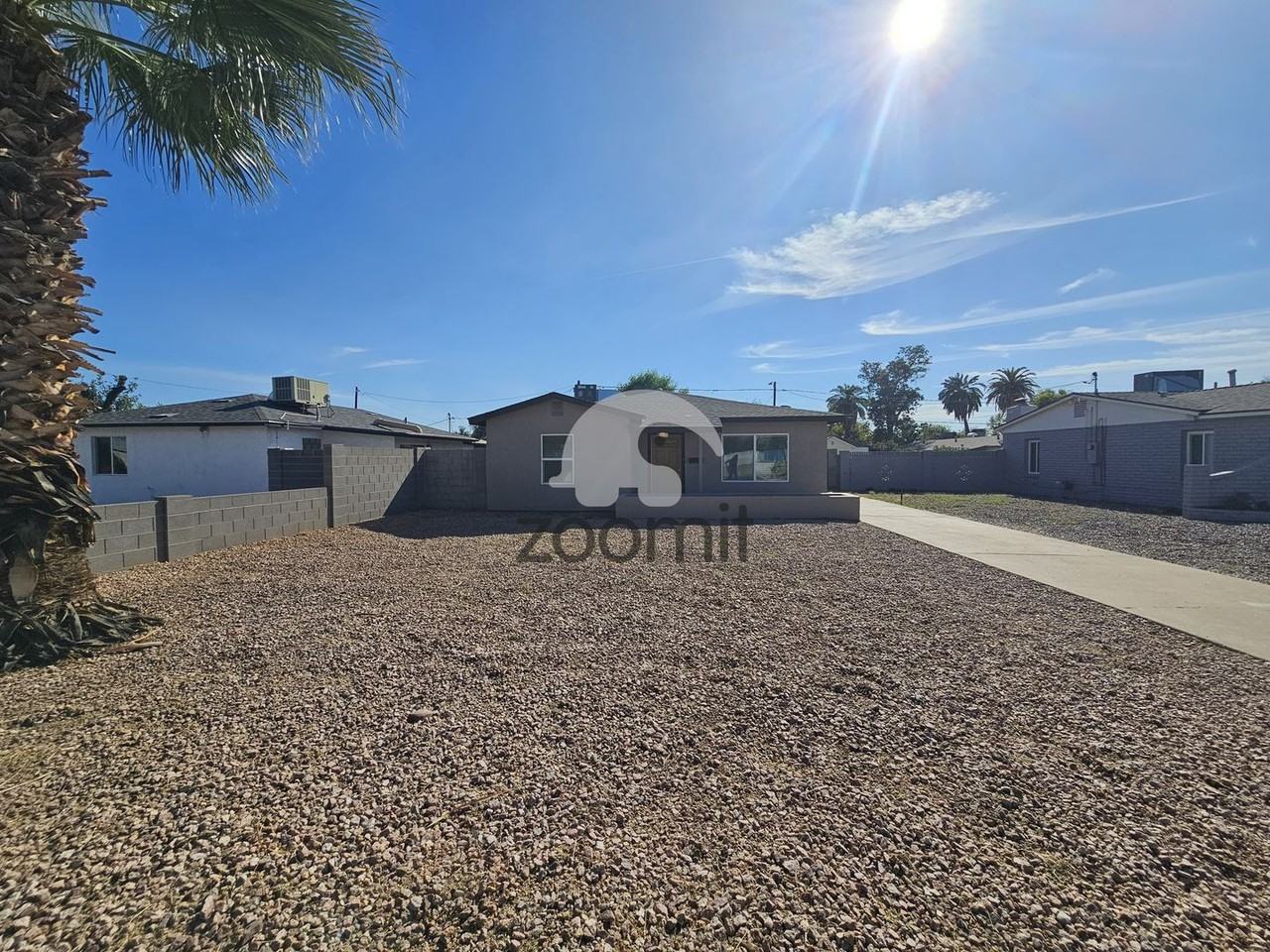 1705 W Montecito Ave - Photo 2 of 47