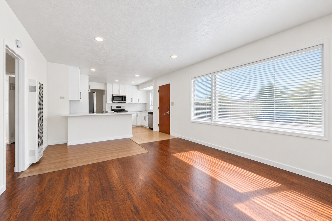 5229 Tipton St - Photo 6 of 21