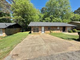 featured image of 2918 Bernice St
