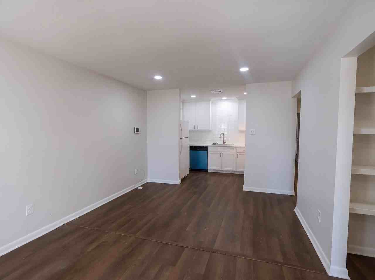 2924 Mackey Ln - Photo 5 of 18