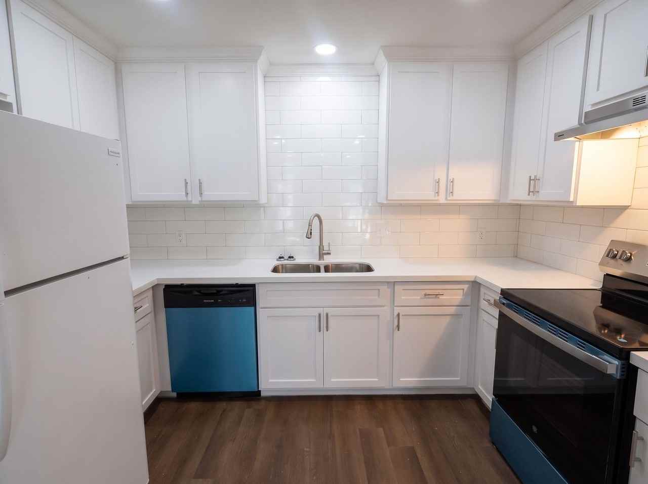2924 Mackey Ln - Photo 7 of 18