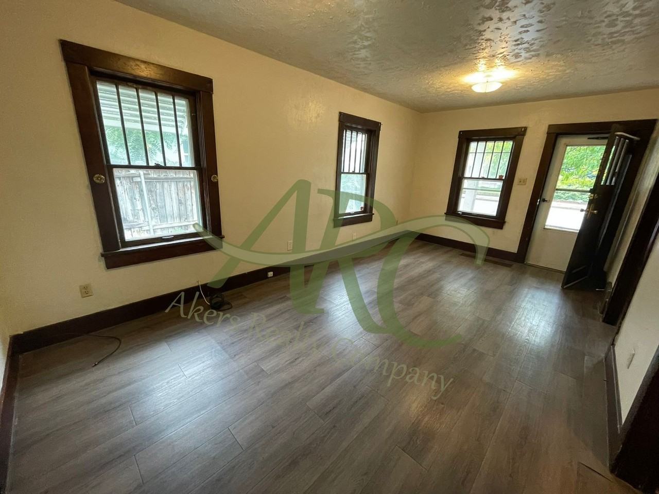 623 Veta Ave - Photo 3 of 15