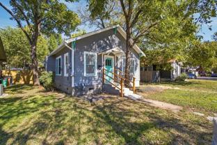 306 W 41st St - Photo 1 of 1