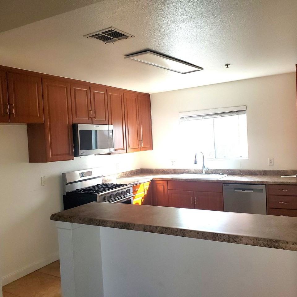 1160 Rosas St #107 - Photo 4 of 26