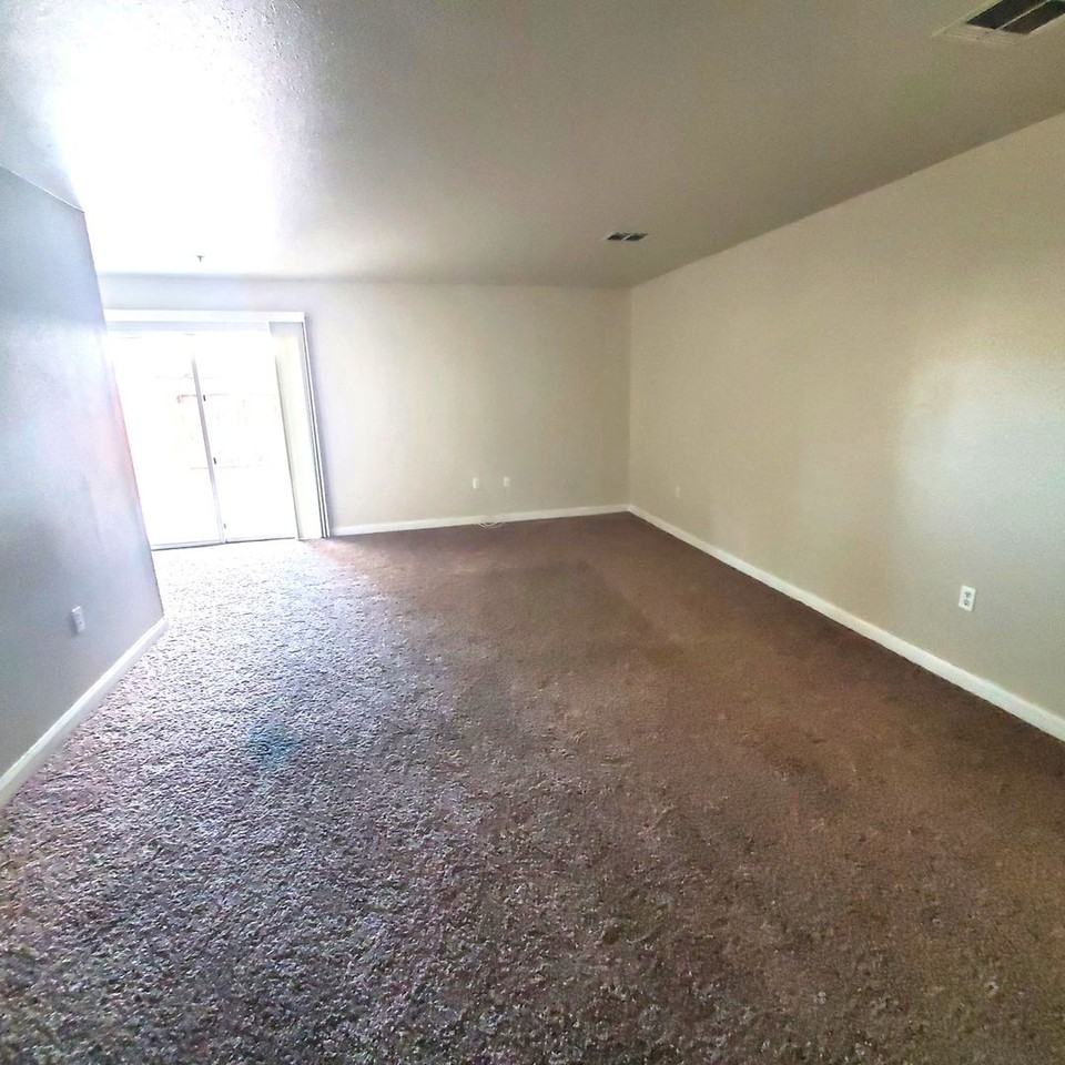1160 Rosas St #107 - Photo 7 of 26