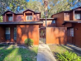 825 Sw 55th Ter - Photo 1 of 1