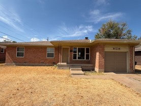 4525 Sw Atom Ave - Photo 1 of 1