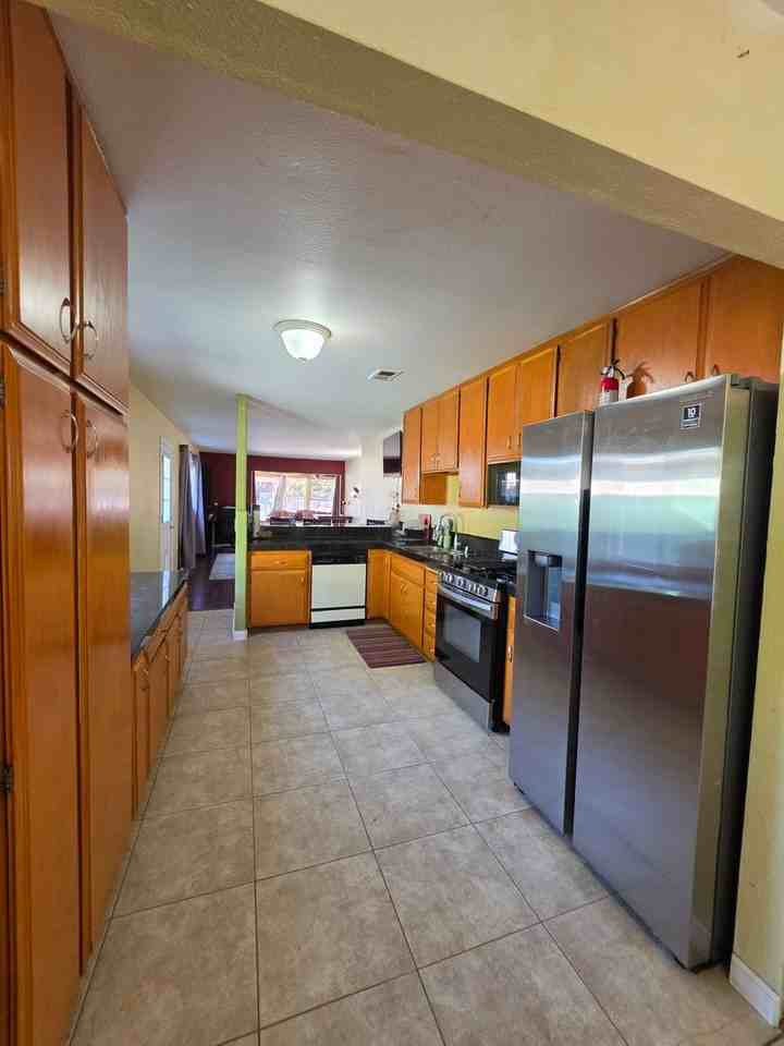 2059 Terraspiro Ave - Photo 2 of 11