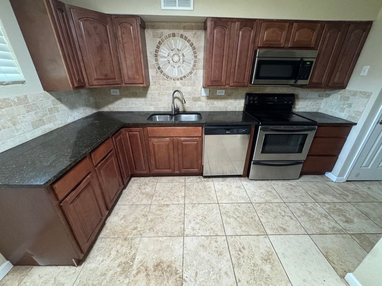 9444 E Girard Ave #7 - Photo 6 of 14