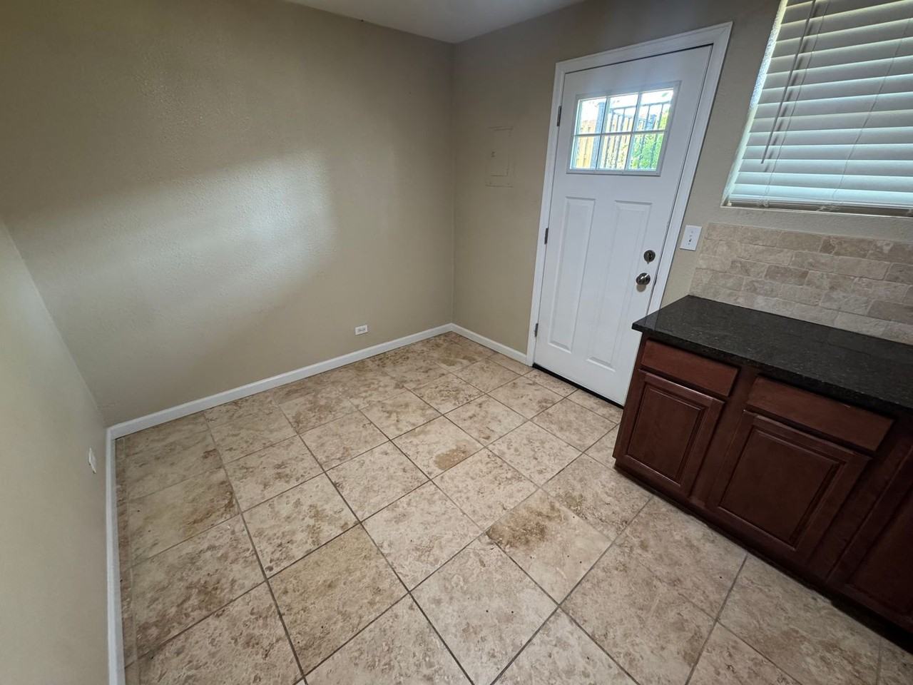 9444 E Girard Ave #7 - Photo 7 of 14
