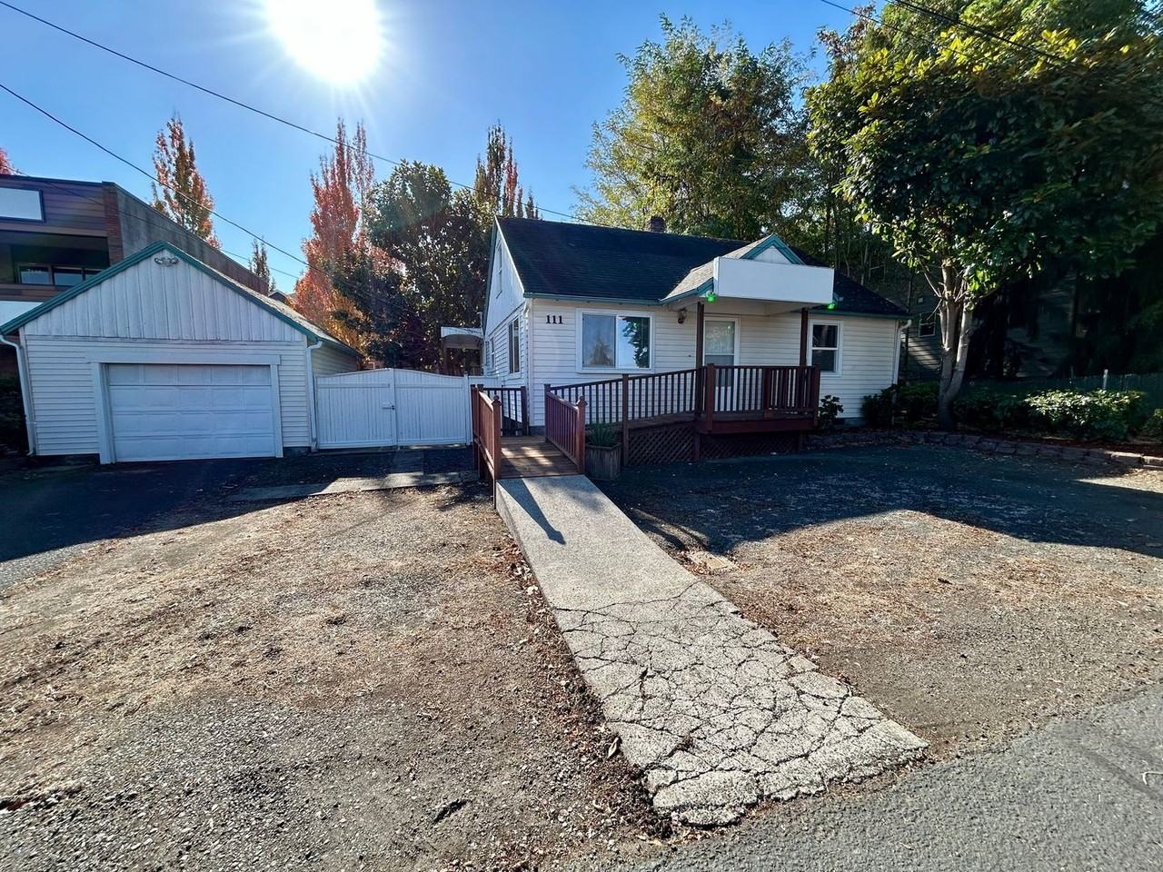 111 Ne 77th St - Photo 2 of 33