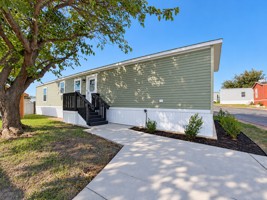 featured image of 709 N Collins Fwy #124