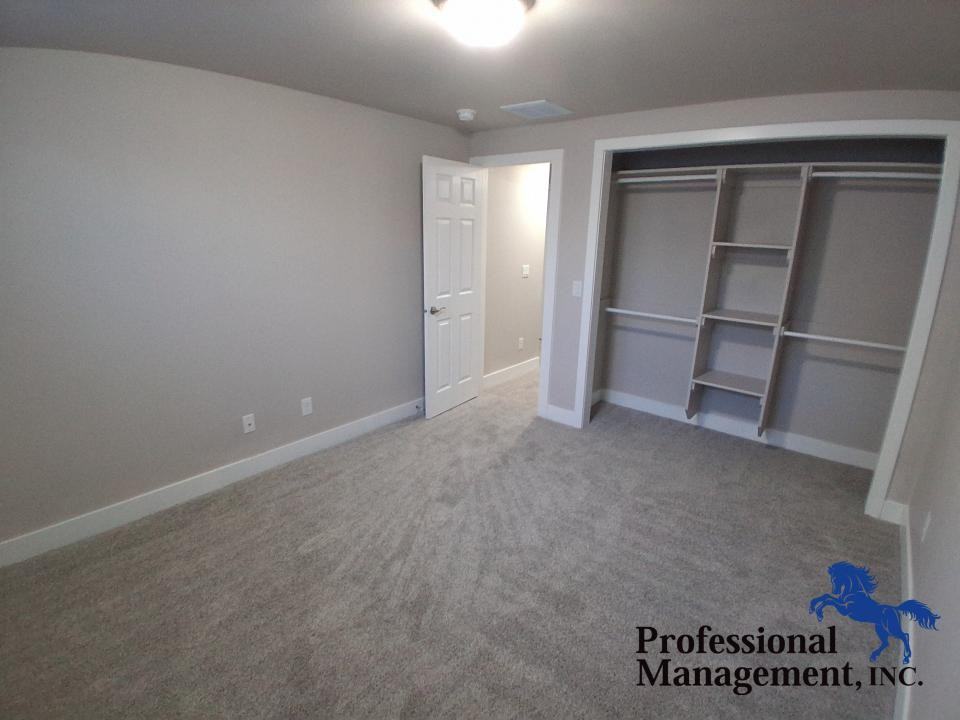 2026 Lake Elmo Dr - Photo 6 of 11