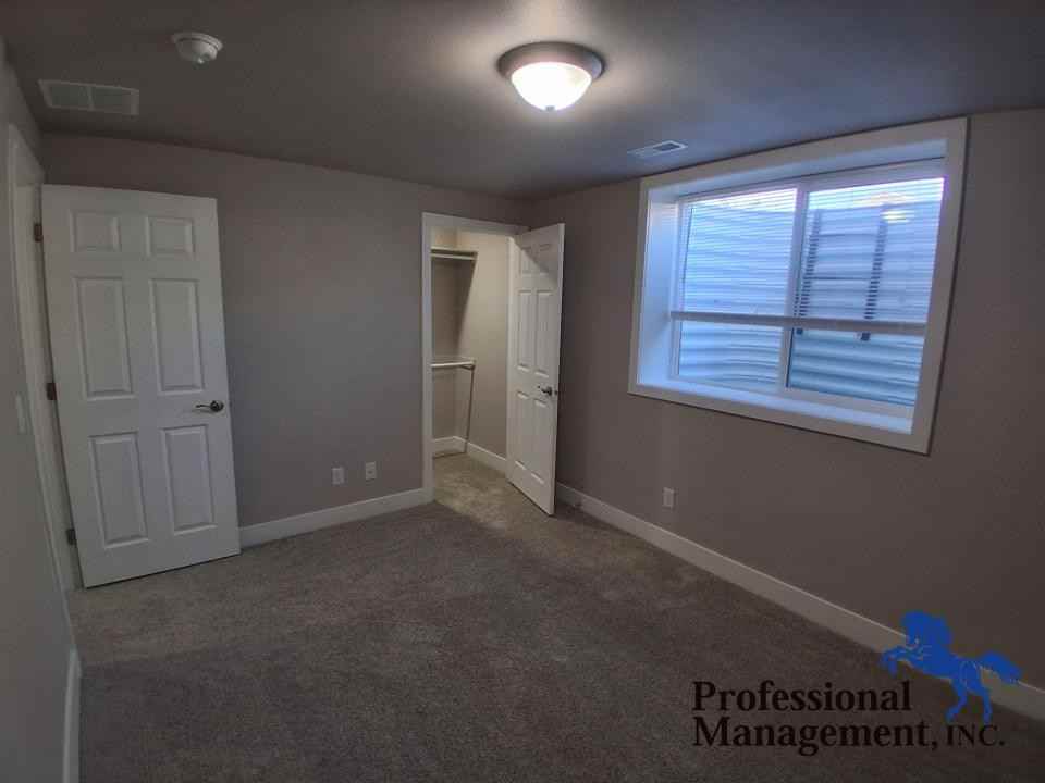 2026 Lake Elmo Dr - Photo 7 of 11