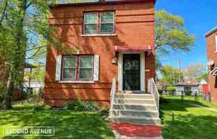 featured image of 2608 E 93rd St