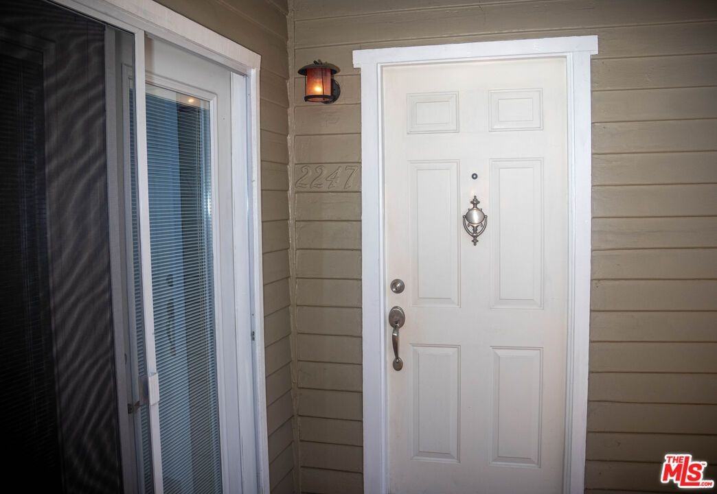 2247 Moore St - Photo 6 of 17