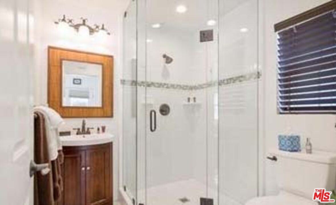 2340 Caldero Ln - Photo 7 of 10