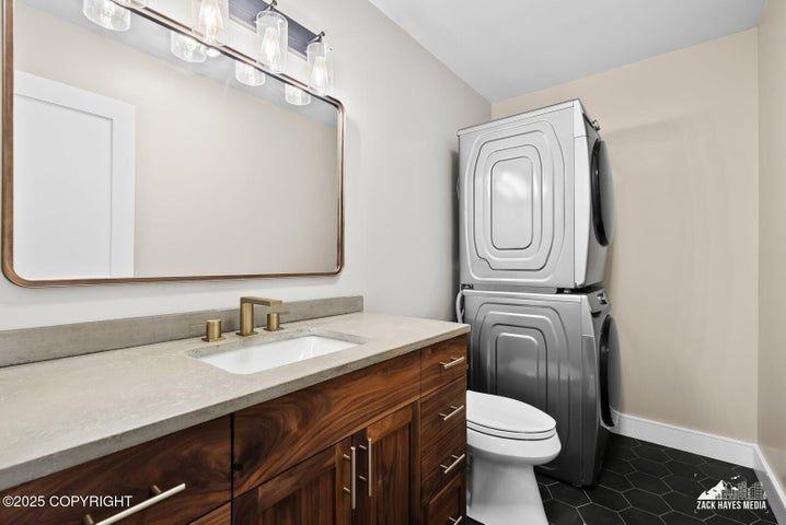 7790 Boundary Ave - Photo 7 of 9