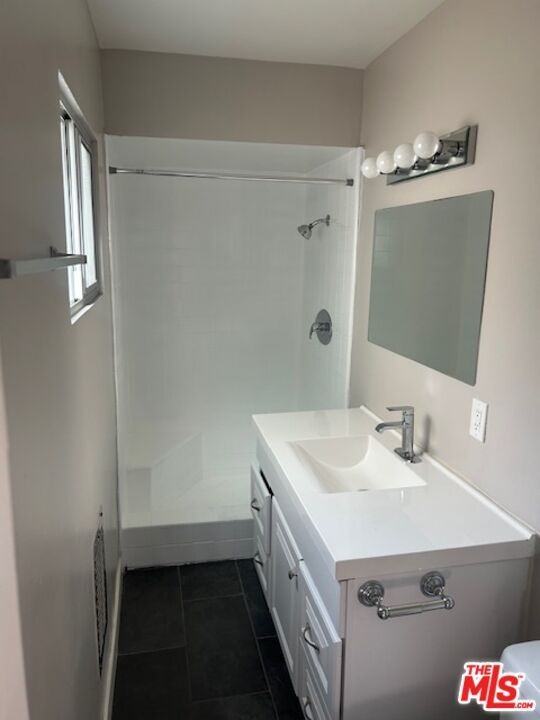 1412 Barry Ave ##5 - Photo 6 of 30