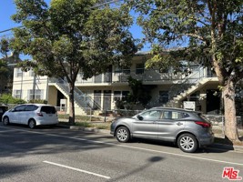 featured image of 4300 S Centinela Ave ##00