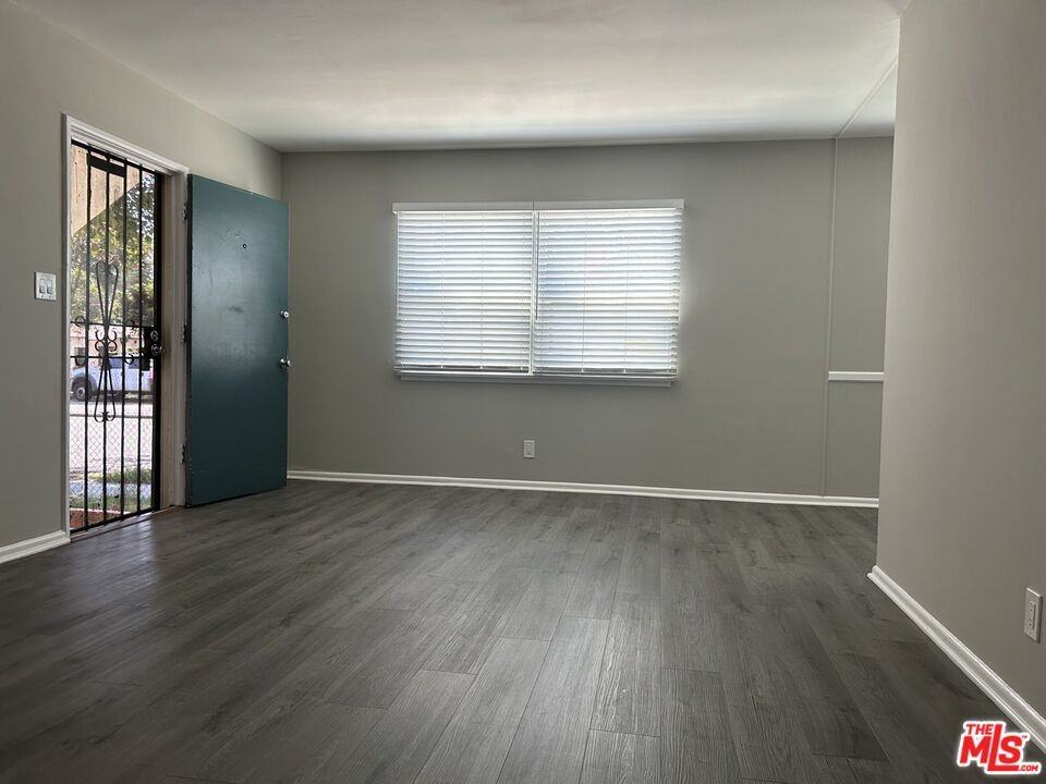 4300 S Centinela Ave ##00 - Photo 4 of 24