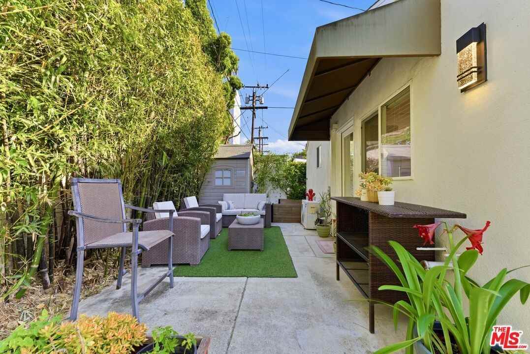 132 N Carson Rd ##A - Photo 4 of 14