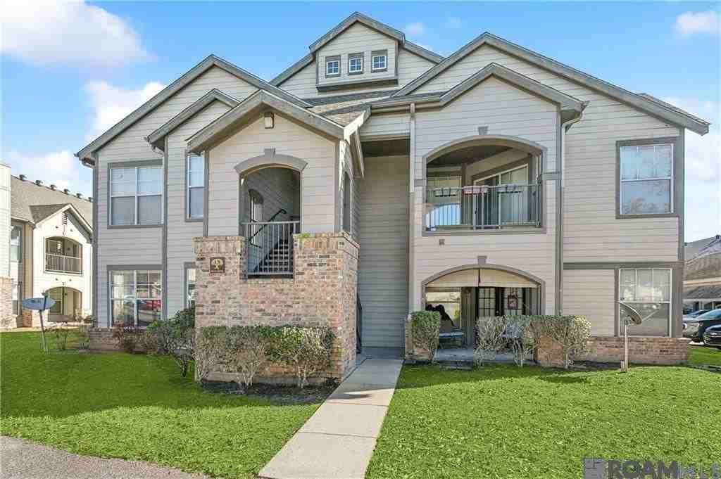 350 Emerald Forest Blvd - Photo 3 of 18