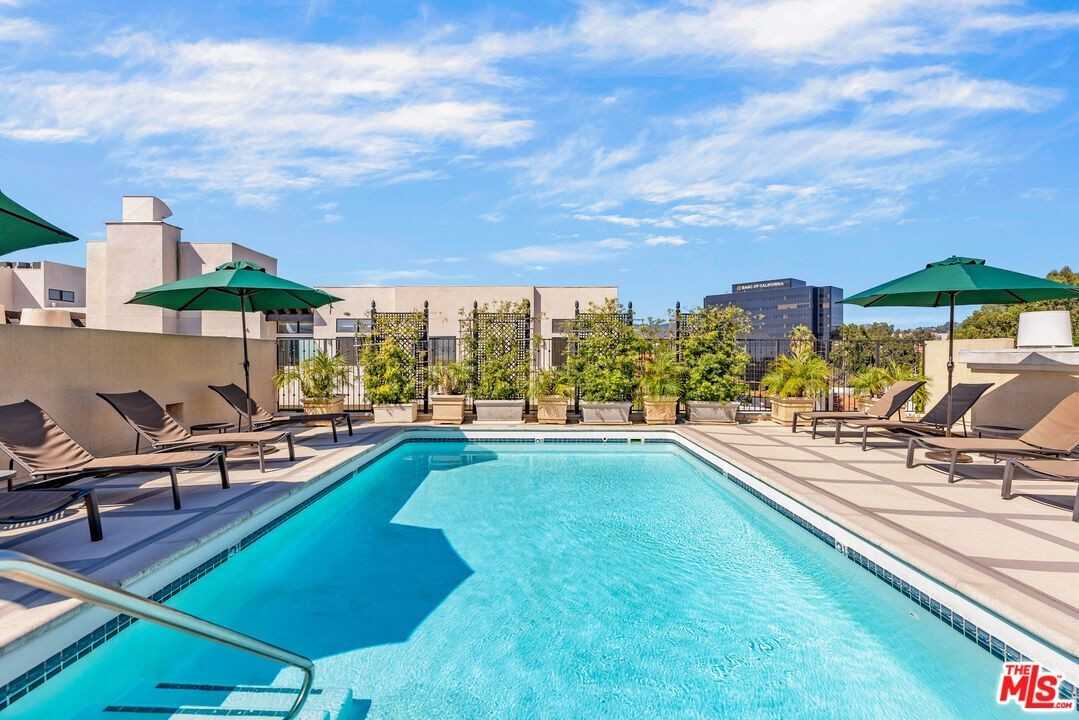 11500 San Vicente Blvd ##223 - Photo 3 of 29