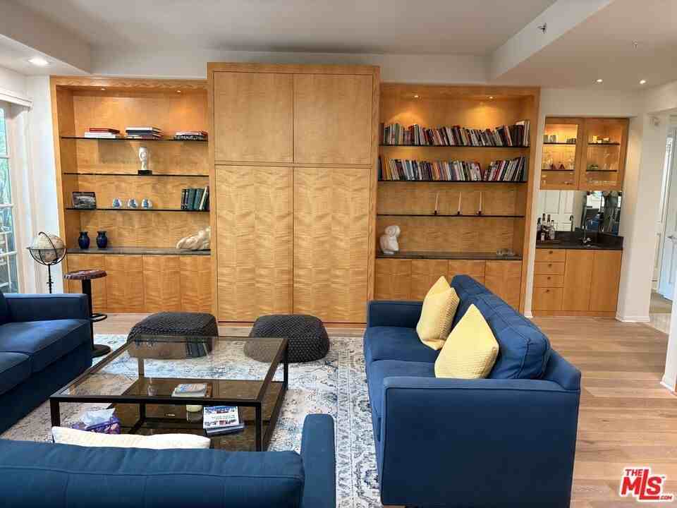 11500 San Vicente Blvd ##223 - Photo 4 of 29