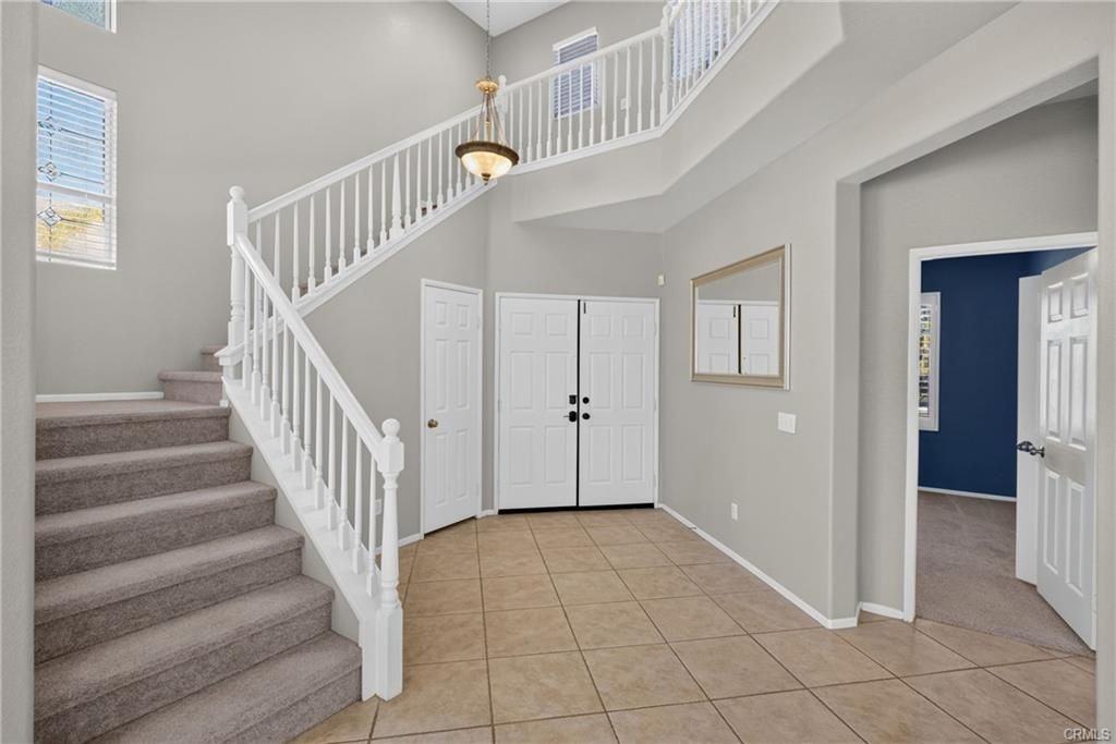 12611 Avocado Way - Photo 2 of 21