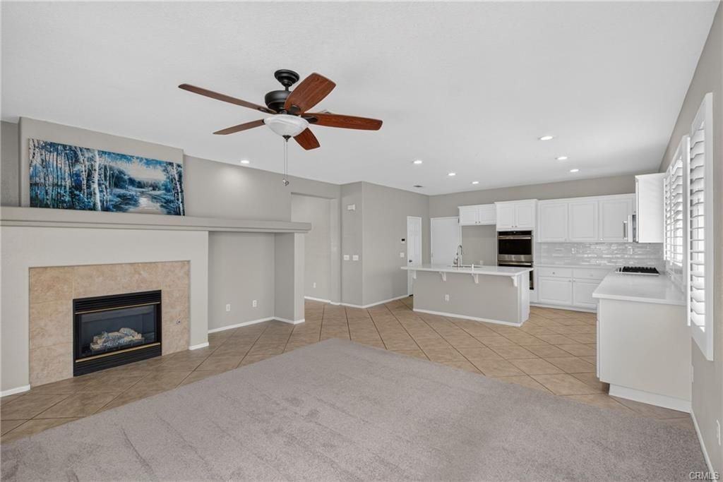 12611 Avocado Way - Photo 7 of 21